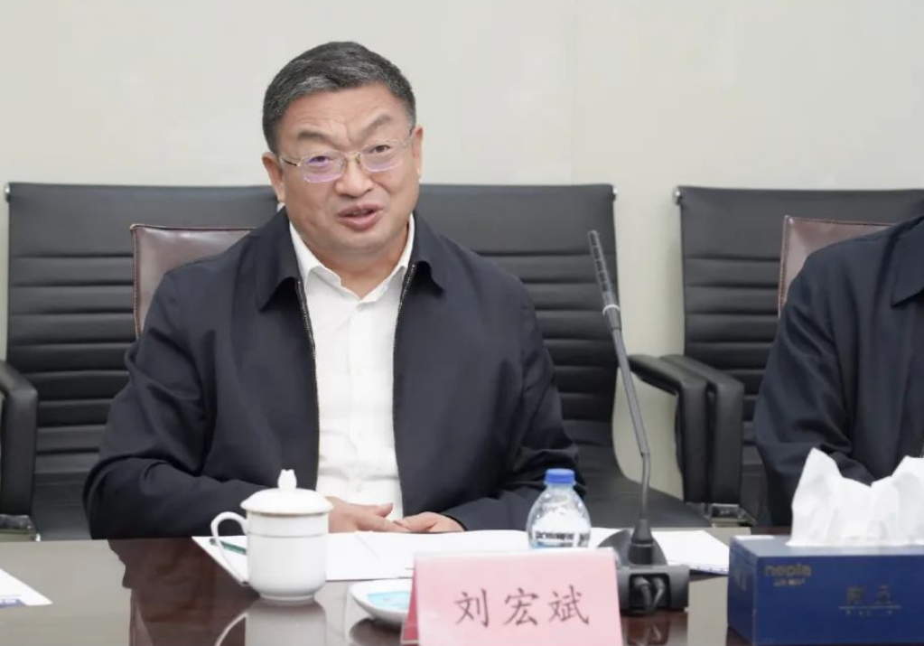 中石化高級(jí)副總裁劉宏斌一行益臨神開參觀考察(圖3)